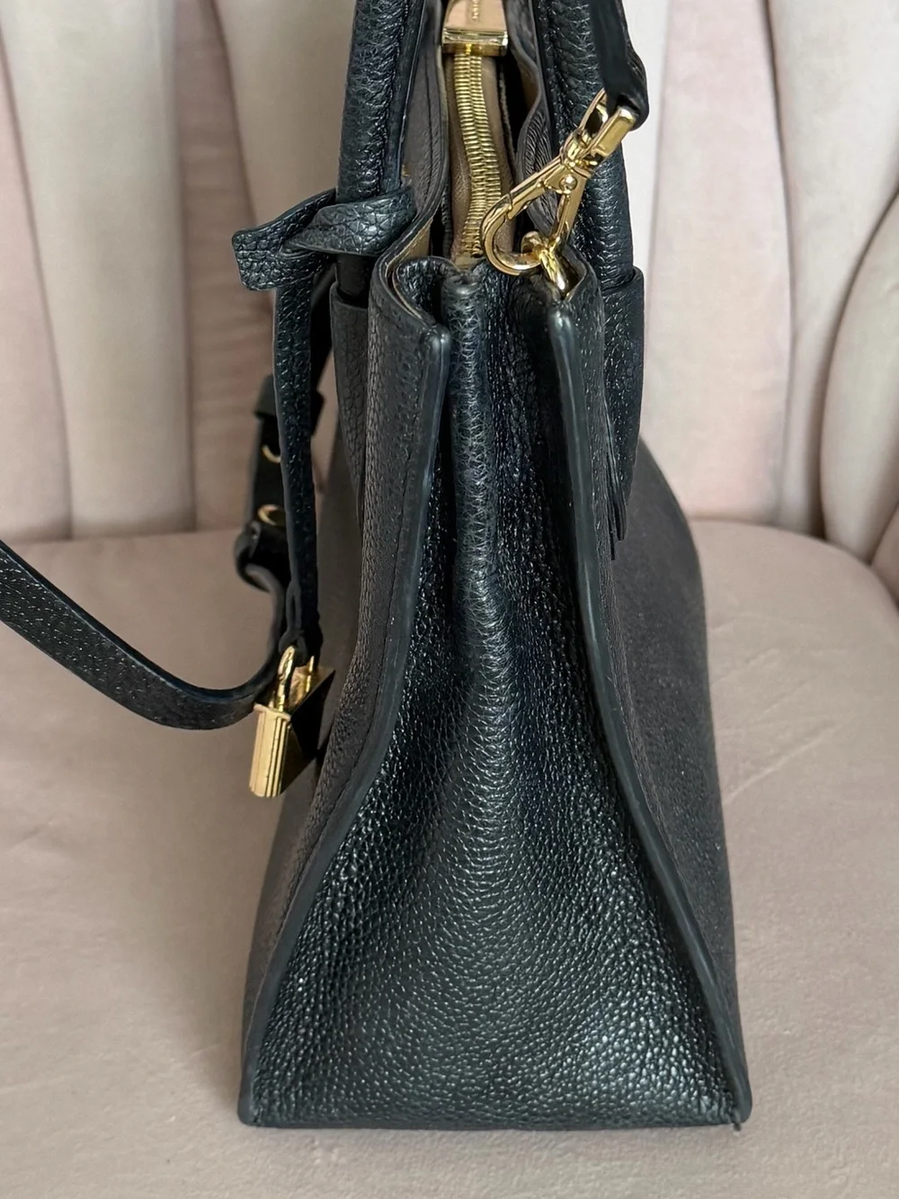 MICHAEL KORS⭐️🖤 Mercer Black Leather Crossbody